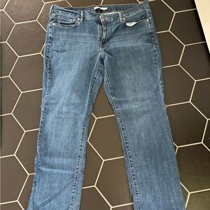 Women's Straight Leg Jeans in Blue